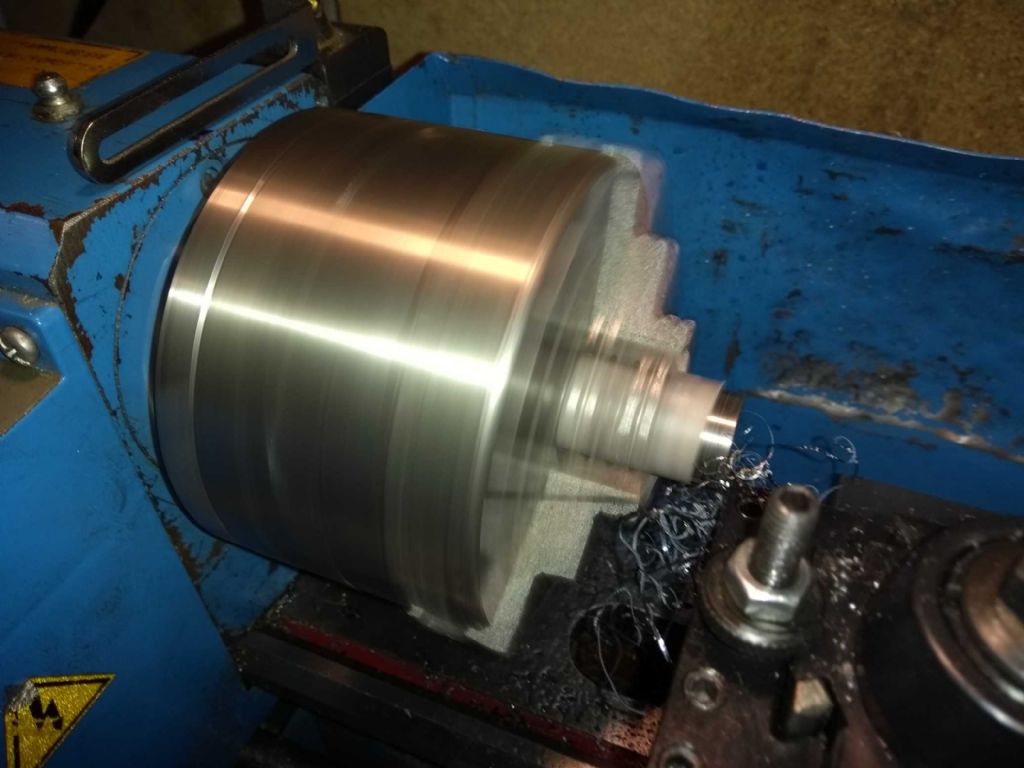 trimming main bearing shaft.jpg