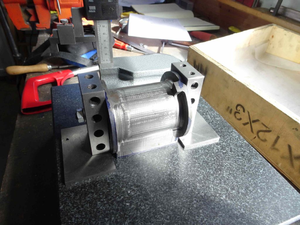 cylinder preparing for port cutting.jpg