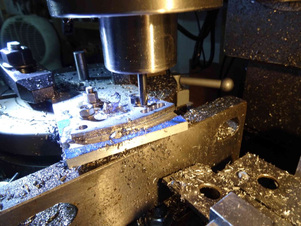 valvegear 07 milling the slot.jpg