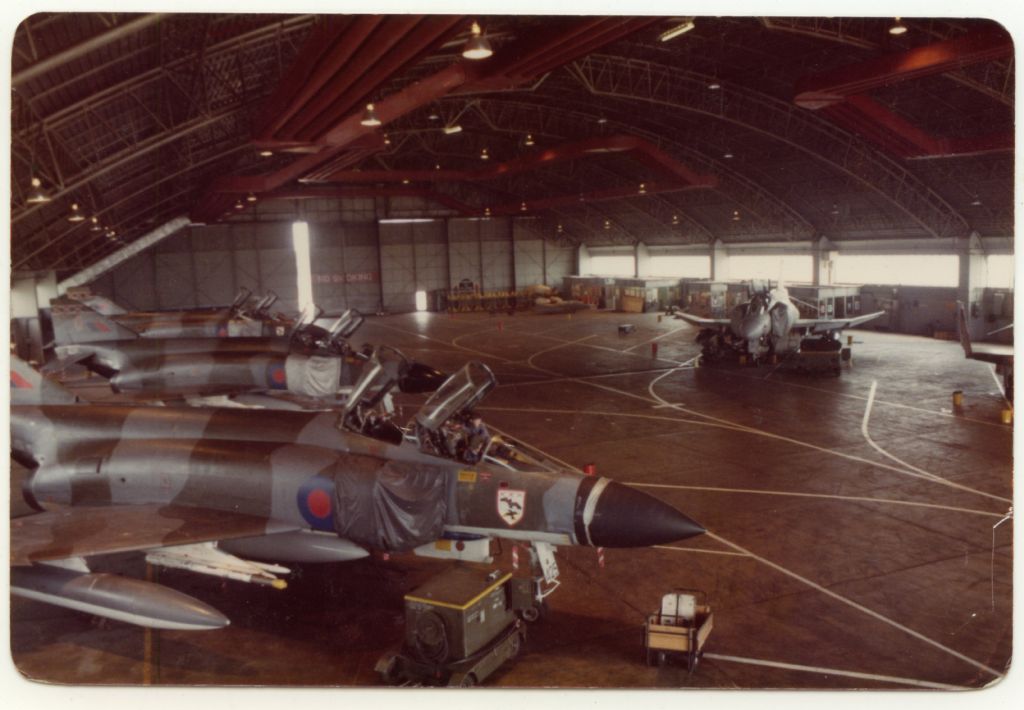 hangar 3.jpg