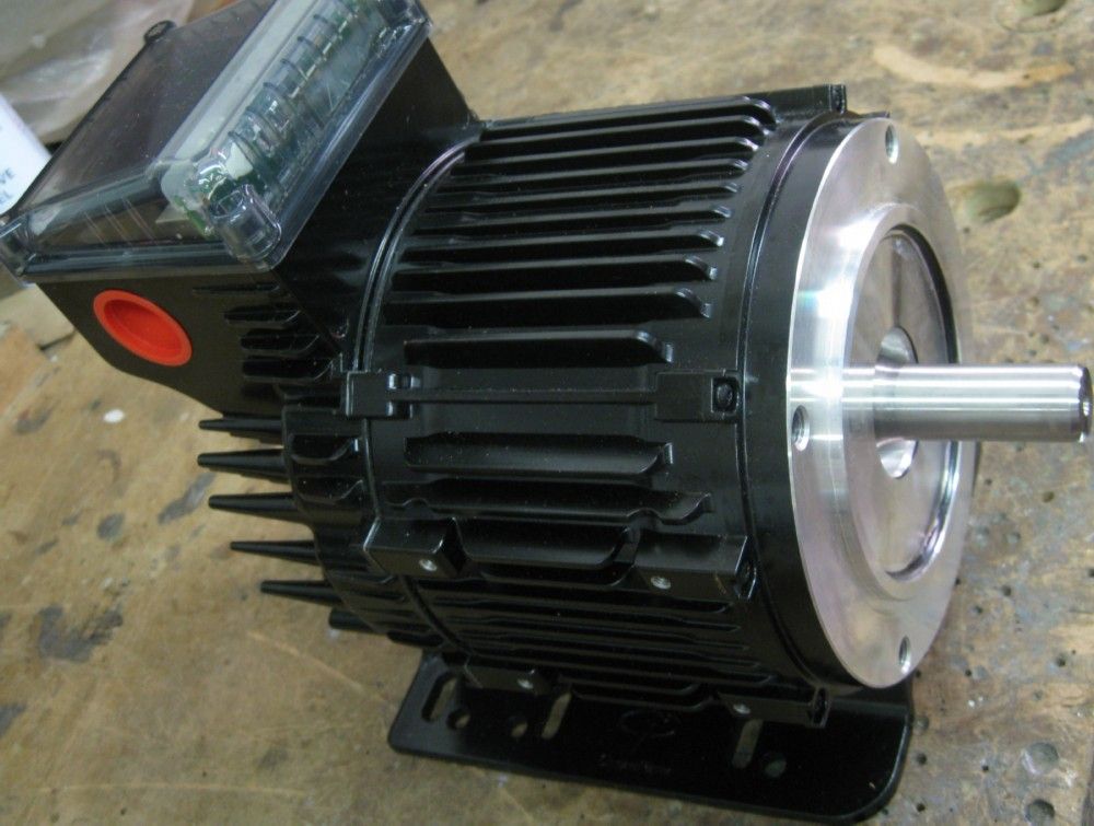 spindle motor1.jpg