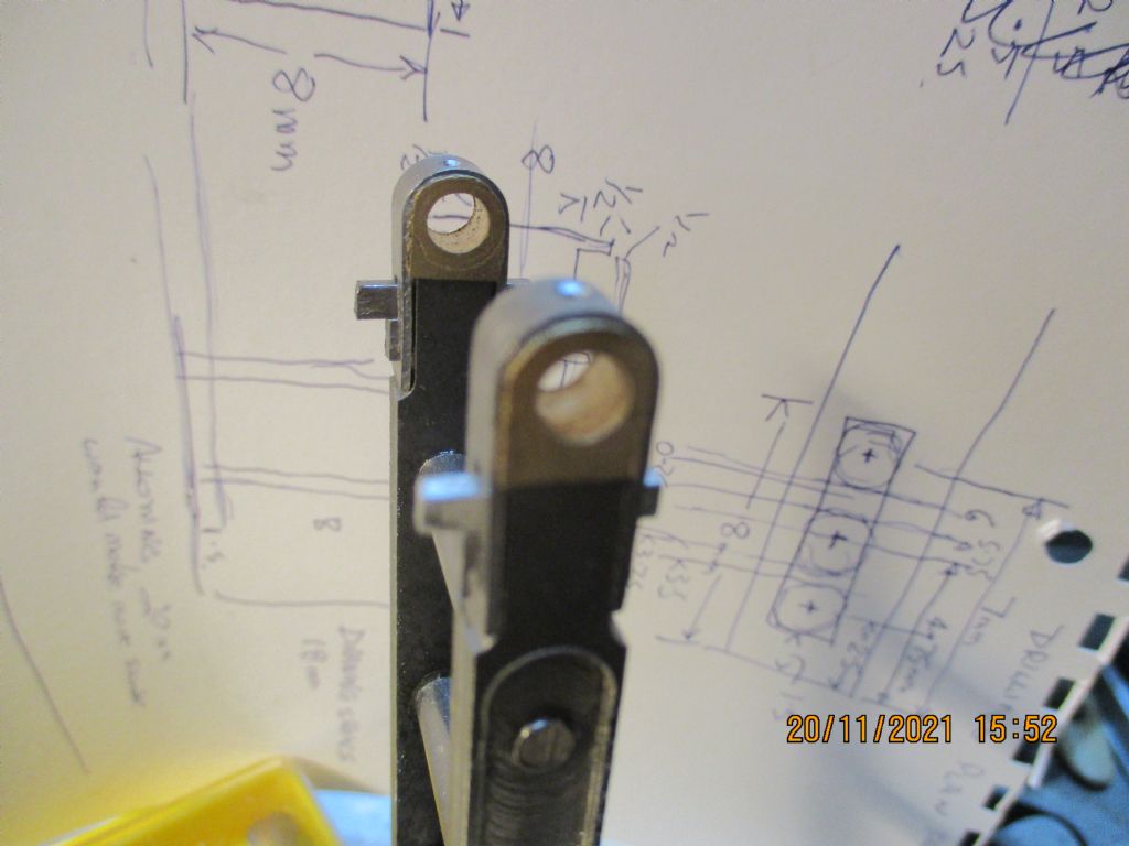 bearing straps fitted.jpg