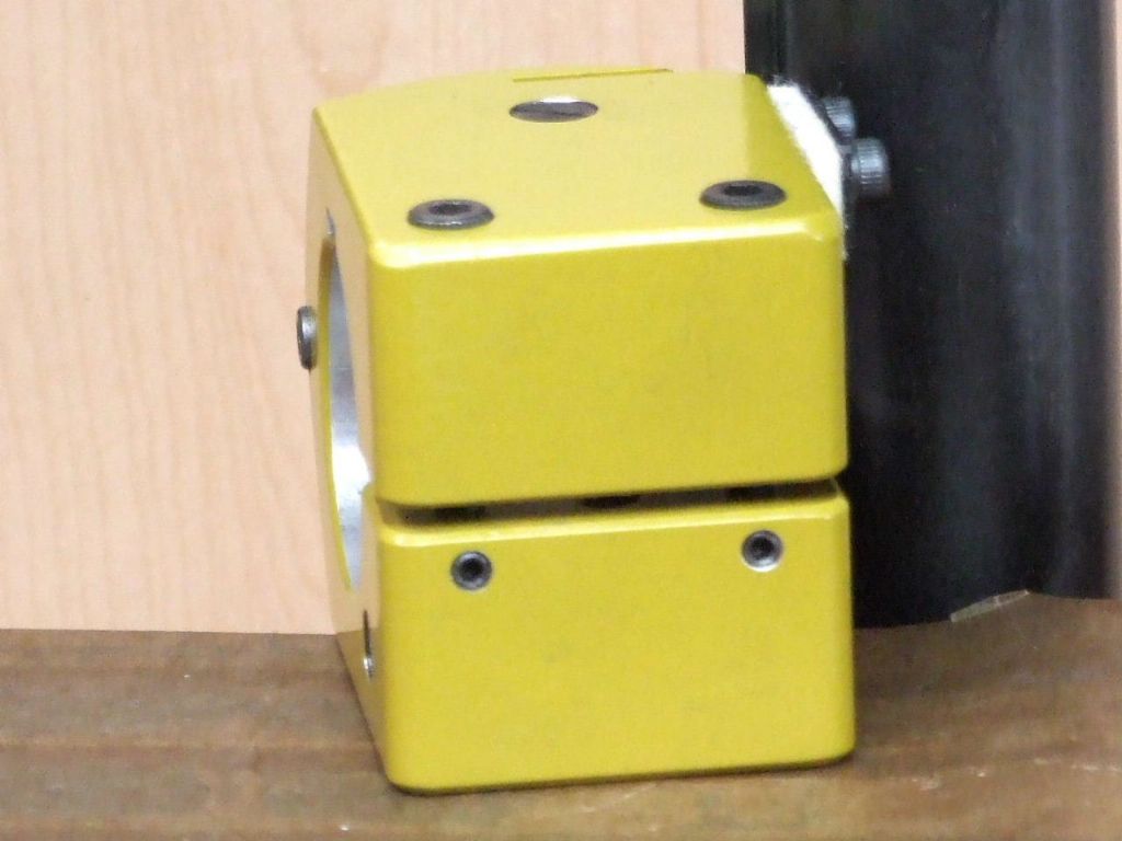 column adjusters locking screws.jpg