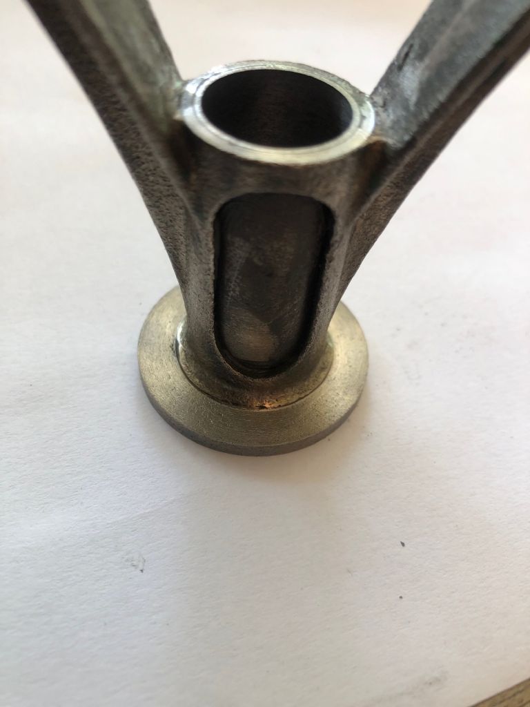 flange underside.jpg