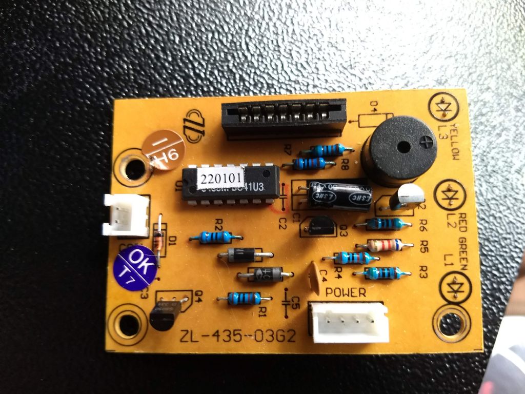 digital safe pcb.jpg